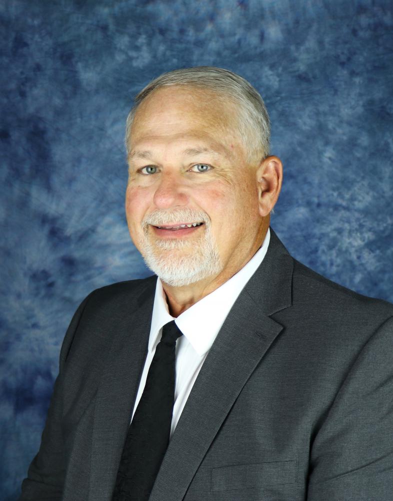 Dennis Bess